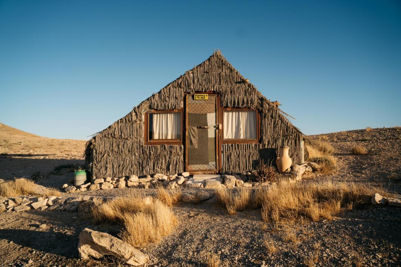 Succah In The Desert Mitzpe Ramon Exterior photo