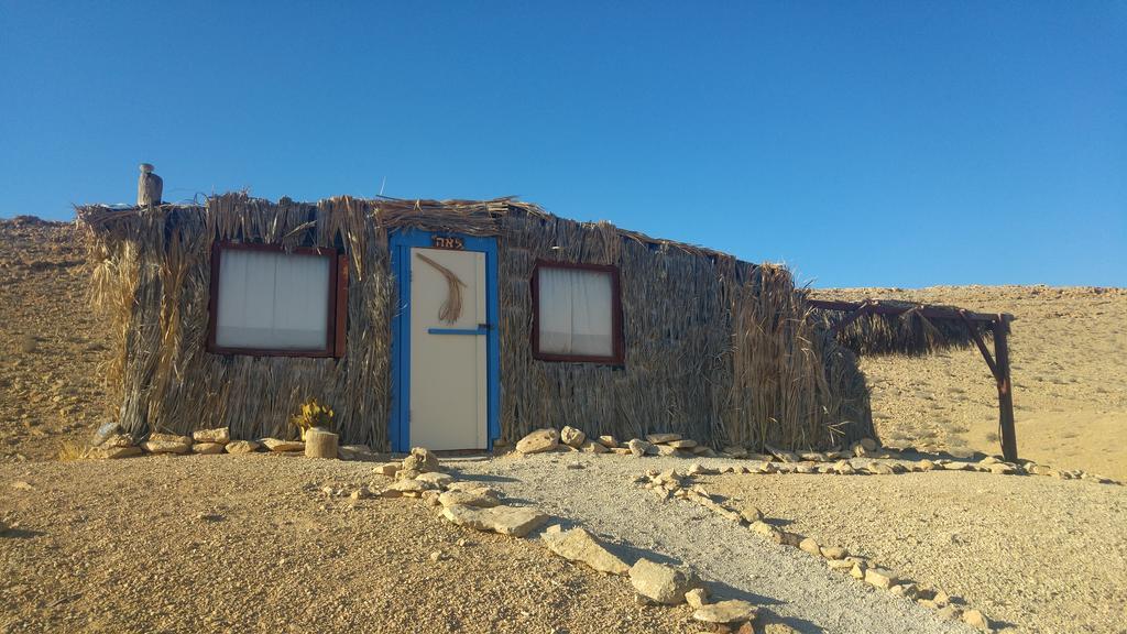 Succah In The Desert Mitzpe Ramon Exterior photo