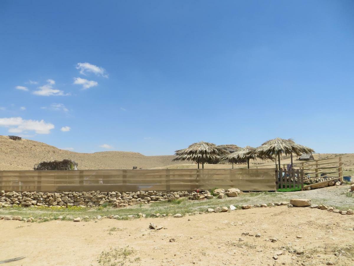 Succah In The Desert Mitzpe Ramon Exterior photo